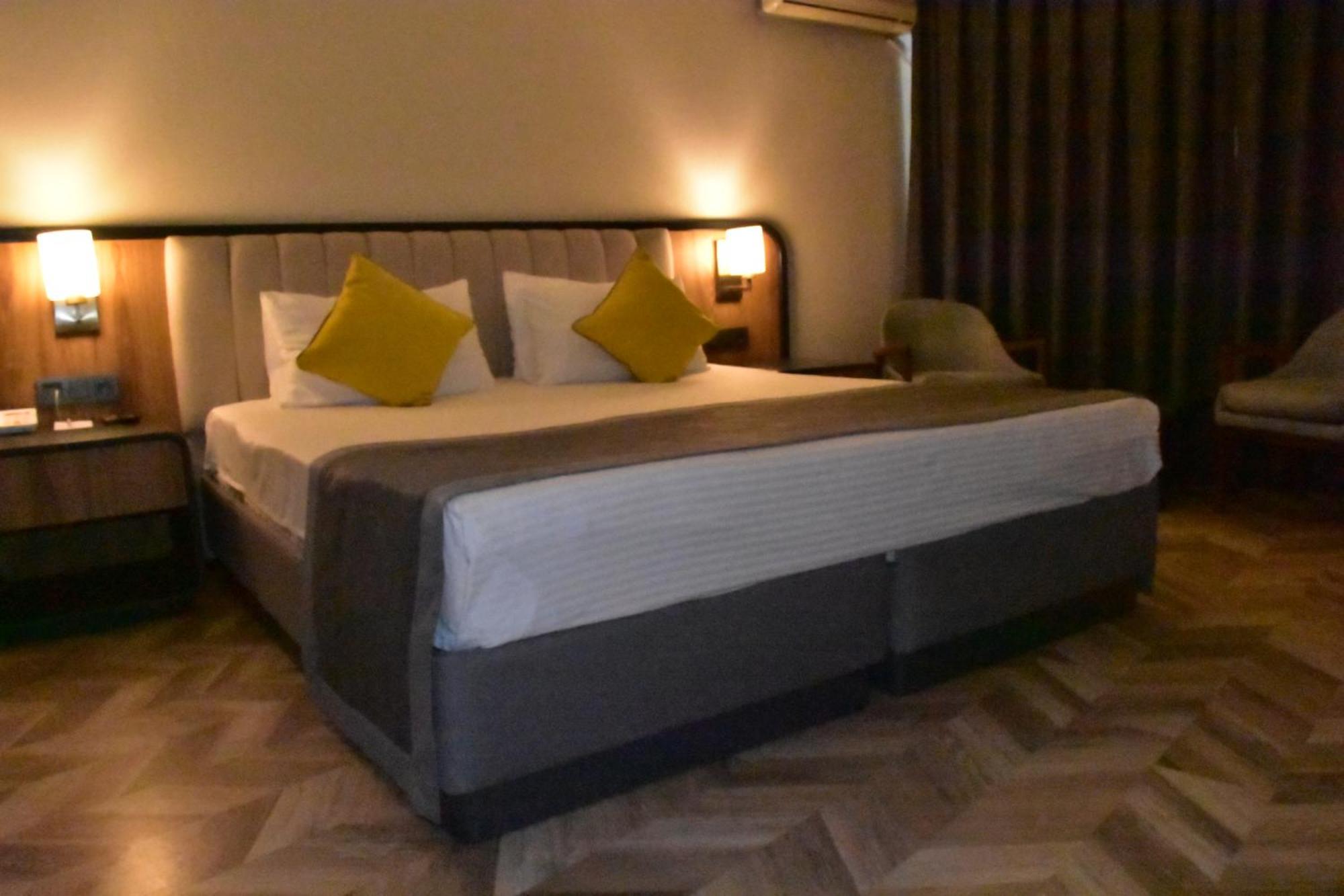 Uk Ankara Hotel 외부 사진